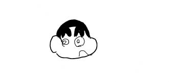 Ein lustiger Junge, der Shin-chan zum Verwechseln ähnlich sieht 